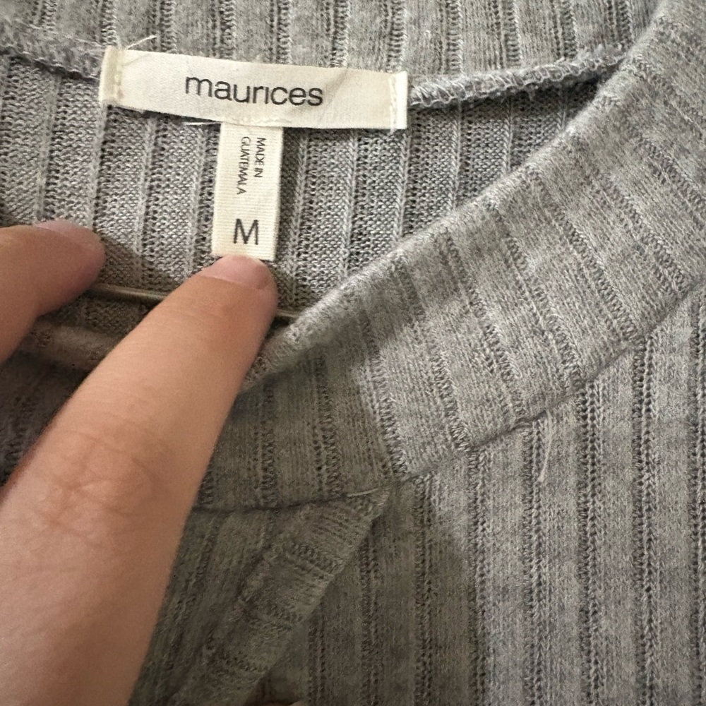 Gray Ribbed Long Sleeve Top - Picture 3 of 3